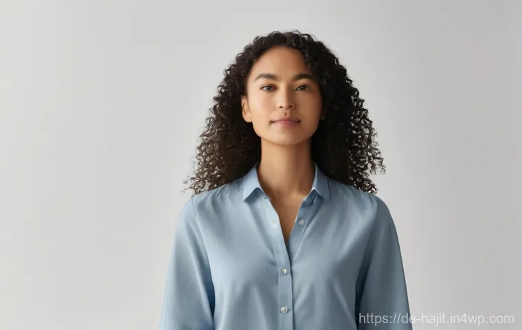 자기 성찰을 통한 불안감 극복하기 - **Prompt:** A person (gender-neutral, adult) engaging in a mindful walk through a serene, sun-dapple...